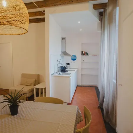 Magic Place - Buk With Garden View - Citta Alta Апартаменты Бергамо